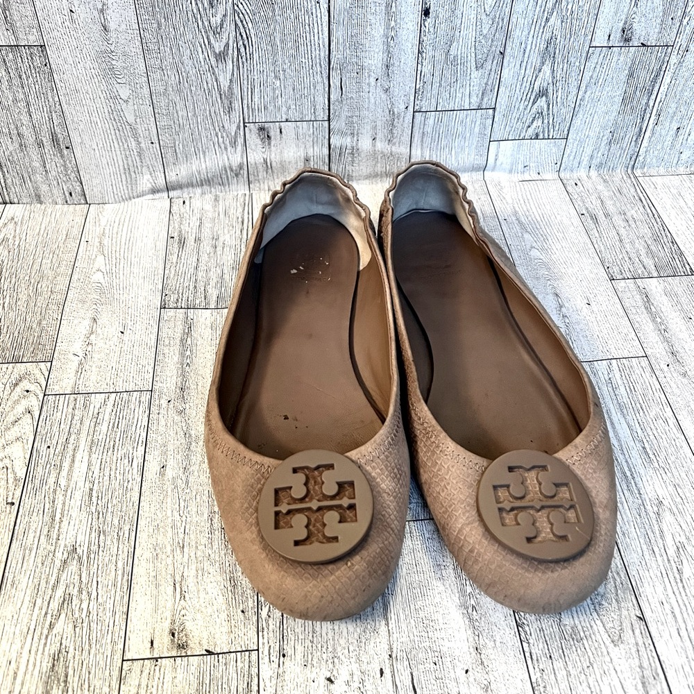 Torch Burch Tan ballet flat